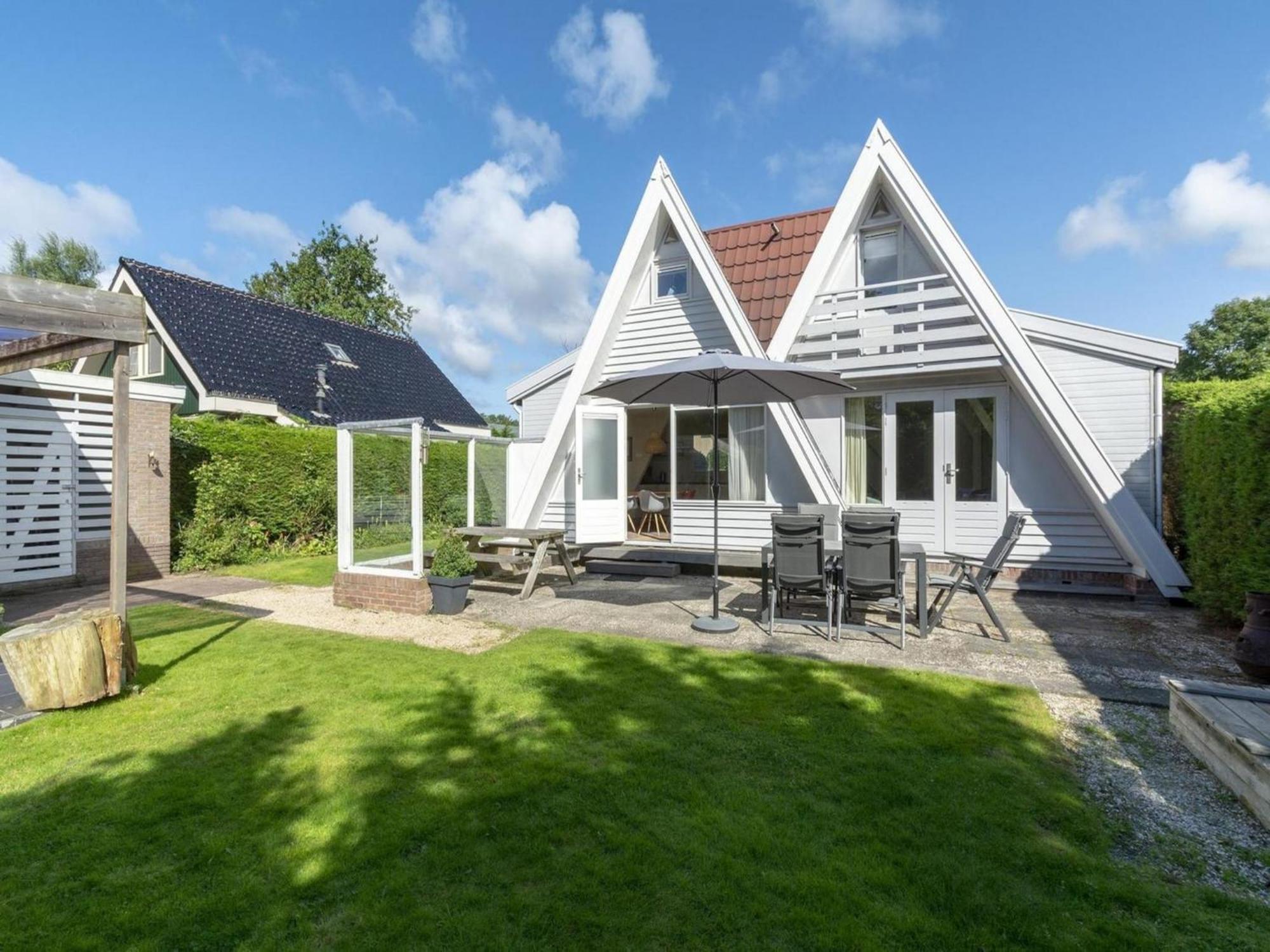 Cozy Holiday Home With Garden Sint Maartensvlotbrug Exterior photo